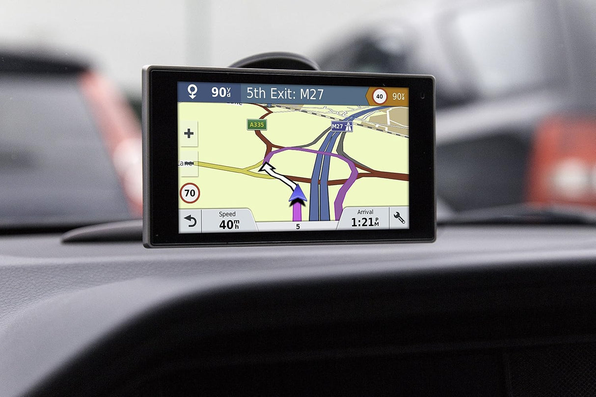 Garmin DriveLuxe 50 LMT-D 5in Sat Nav With Europe Maps Digital Traffic Black
