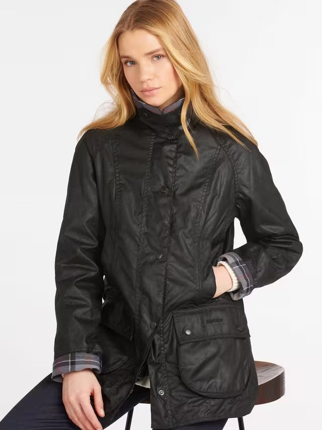Barbour Women's Beadnell Classic Country Style Waxed Jacket - Black - UK 6