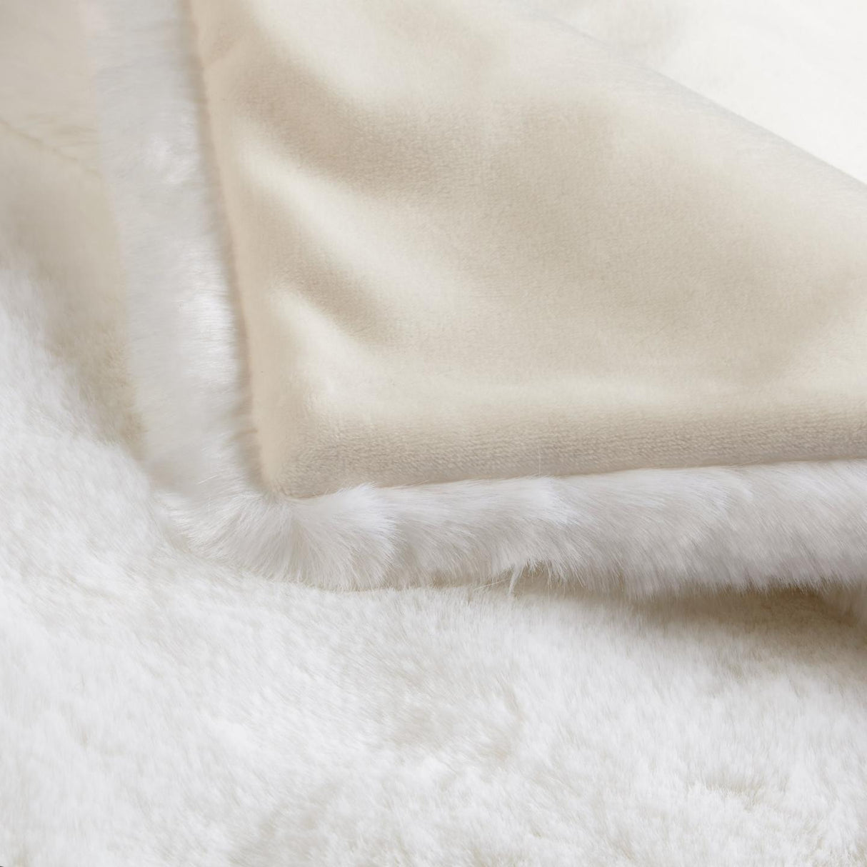 John Lewis Modacrylic Blend Faux Fur Throw Bedspread - White - L200 x W150cm