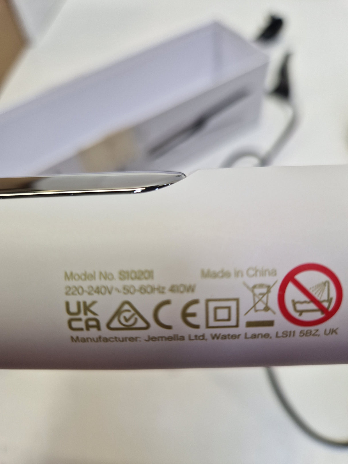 Ghd Duet 2-in-1 Ceramic Heat Protection Corded Shine Shot Hair Styler White