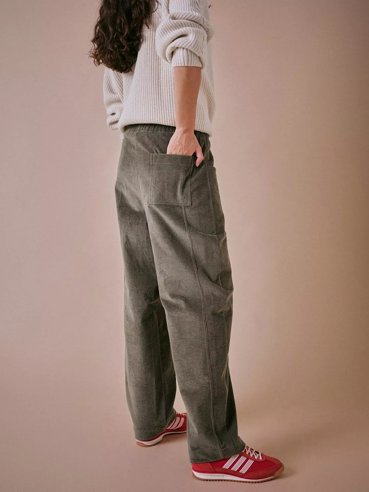 Cape Cove Womens Barrel Leg Mid Rise Loose Fit Corduroy Trousers - Green - M
