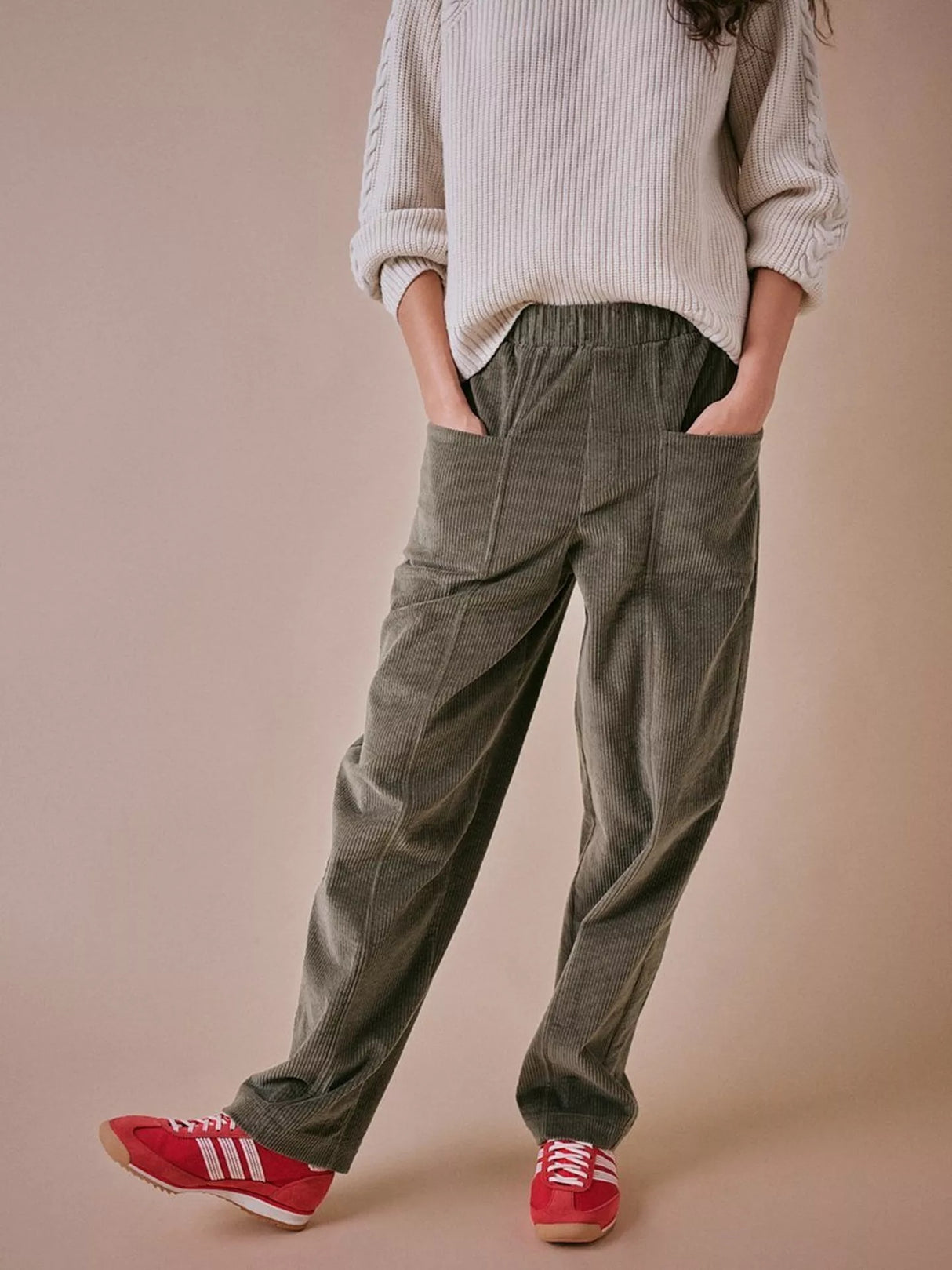 Cape Cove Womens Barrel Leg Mid Rise Loose Fit Corduroy Trousers - Green - M