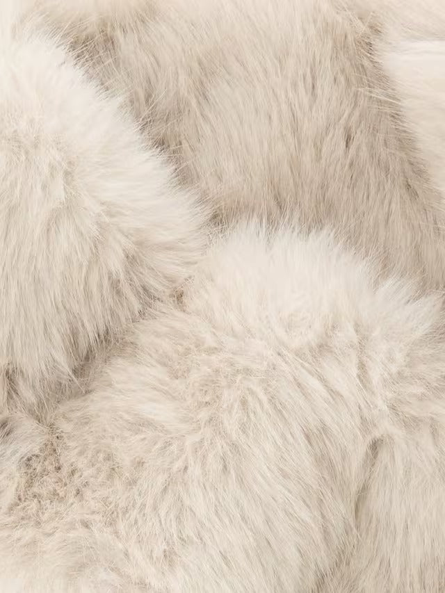 Weekend MaxMara Women's Cabras Soft Faux Fur Winter Wrap Stole - Cream
