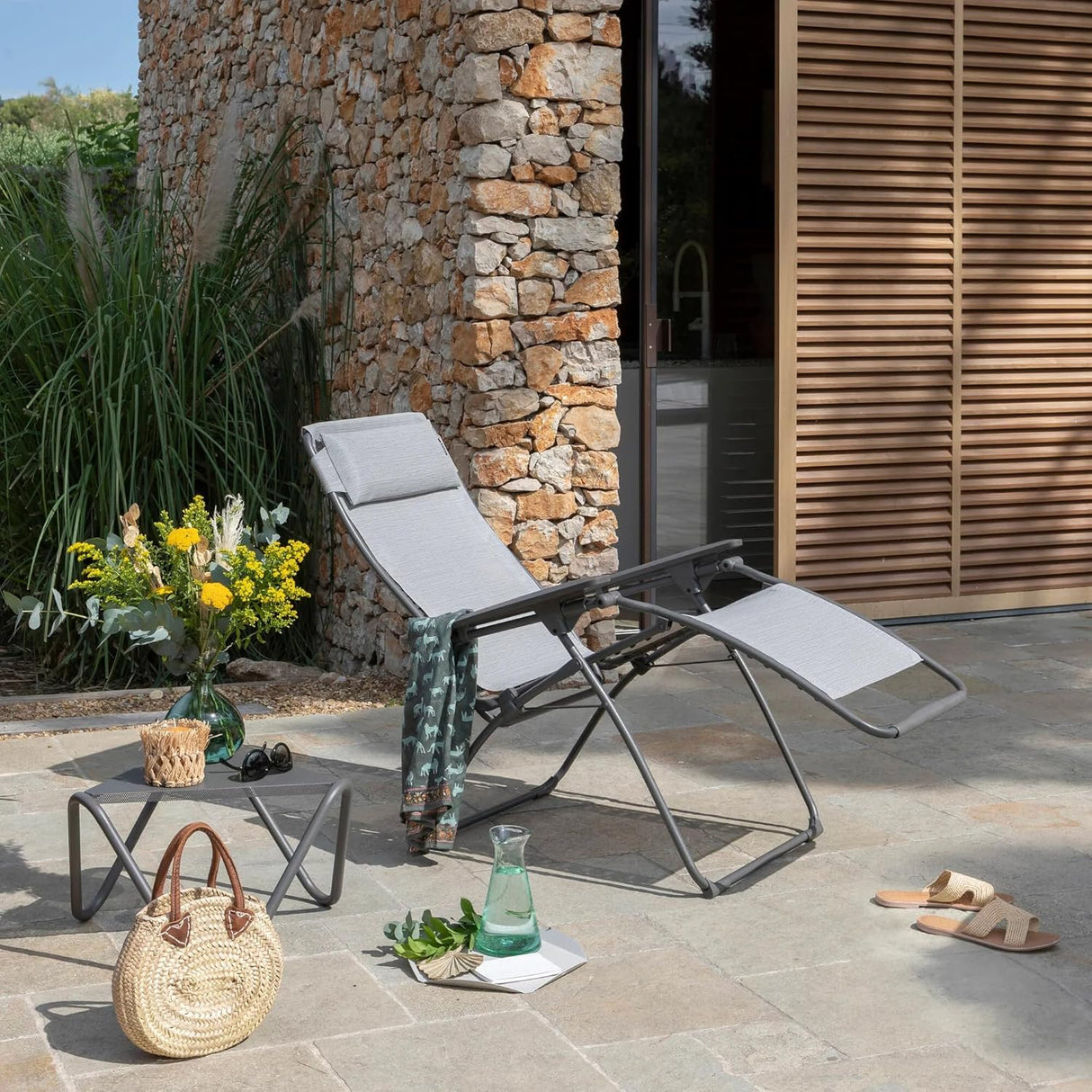 Lafuma Futura Recliner Batyline Duo Garden Patio Sun Lounger - Galet White