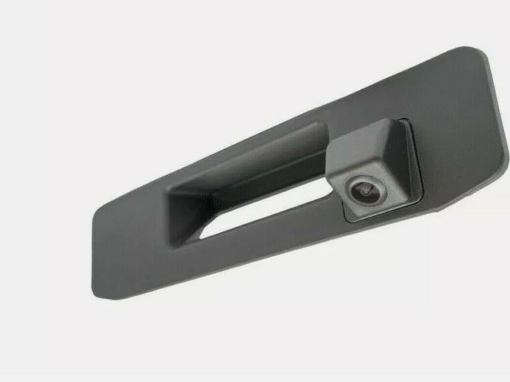 Motormax MM0710 Mercedes Replacement Reversing Camera - Black