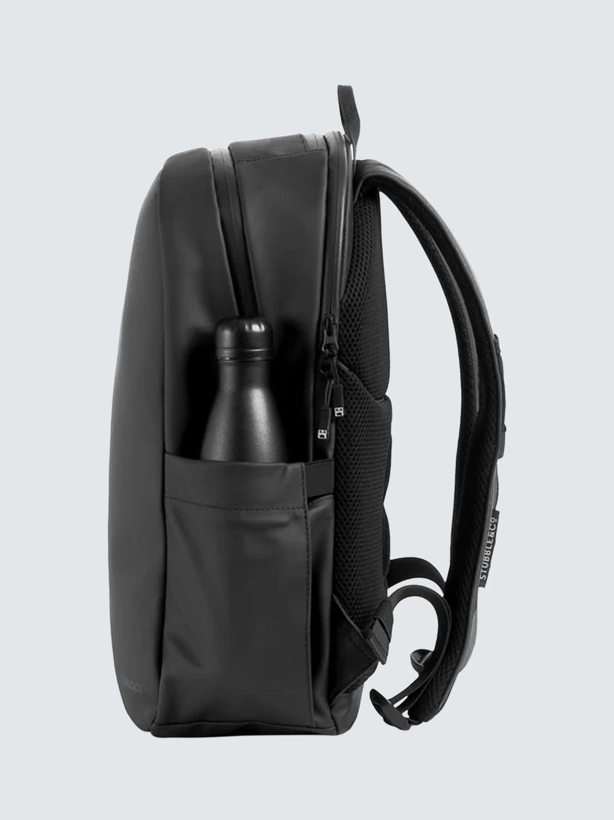 Stubble & Co Everyday 20L Travel Backpack with Laptop Compartment - Black