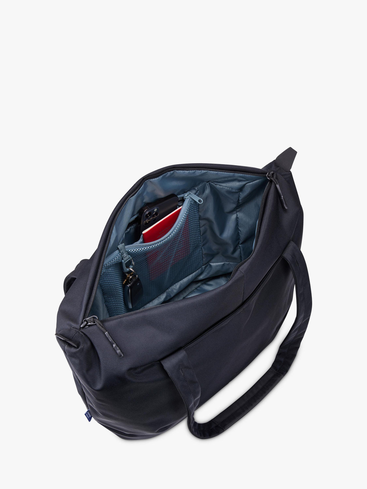Thule Subterra
22L
Zip
Padded Straps Tote Bag H34 x W49 x D23cm - Black