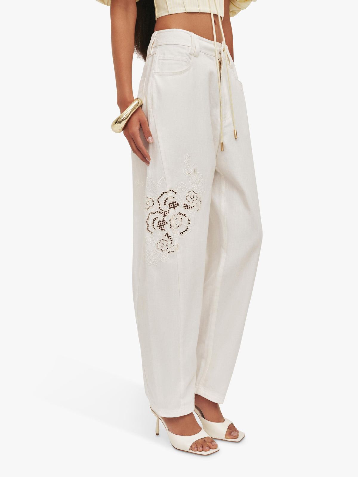 Aje Halo Embroidered Cotton Barrel Leg High Rise Women's Jeans UK 8 - White