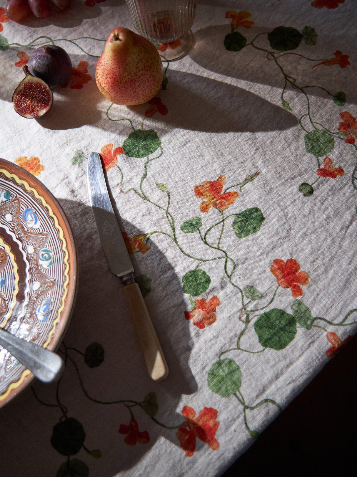 By Hope Summer Climber Nasturtium Linen Tablecloth - 250 x 143cm - Multi