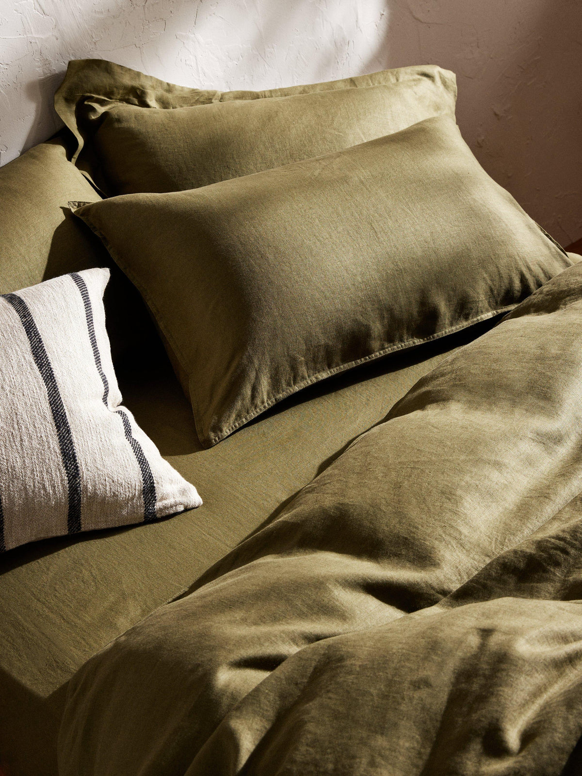 John Lewis Washed Linen Super King Deep Fitted Bed Sheet 180x200cm - Avocado