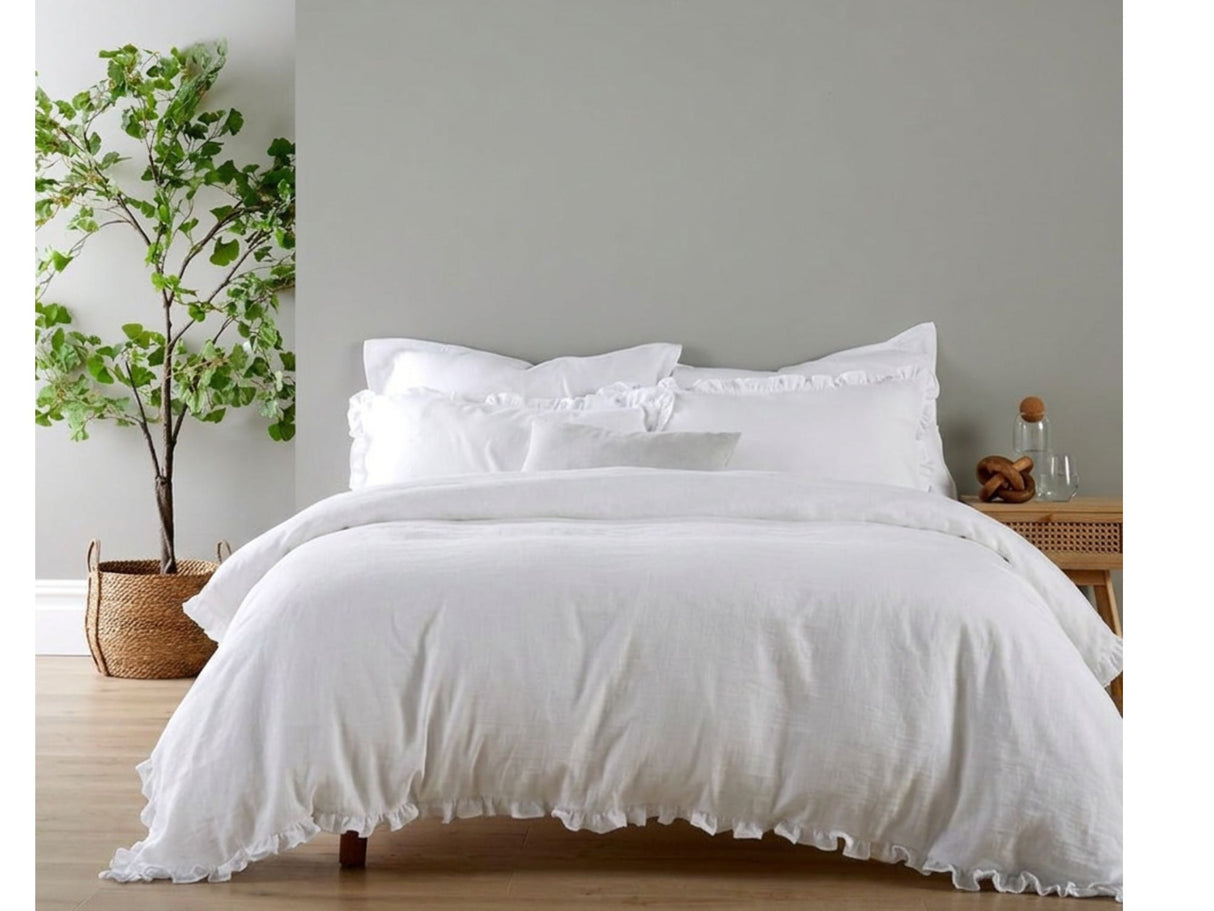 Christy Organic Retreat Ruffle 200TC Super King Cotton Duvet Set - White