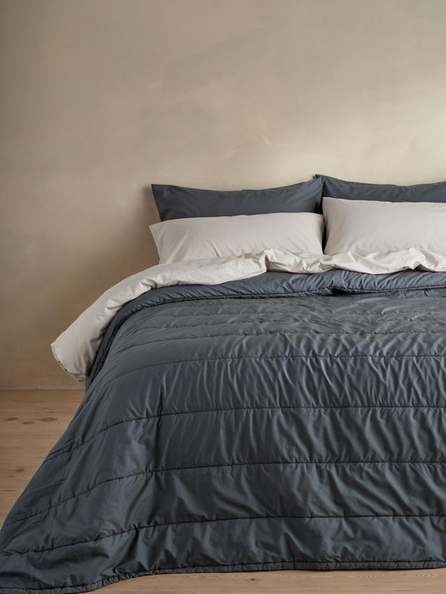Bedfolk Relaxed Reversible Cotton Quilted Bedspread Double 220 x 230cm - Sea