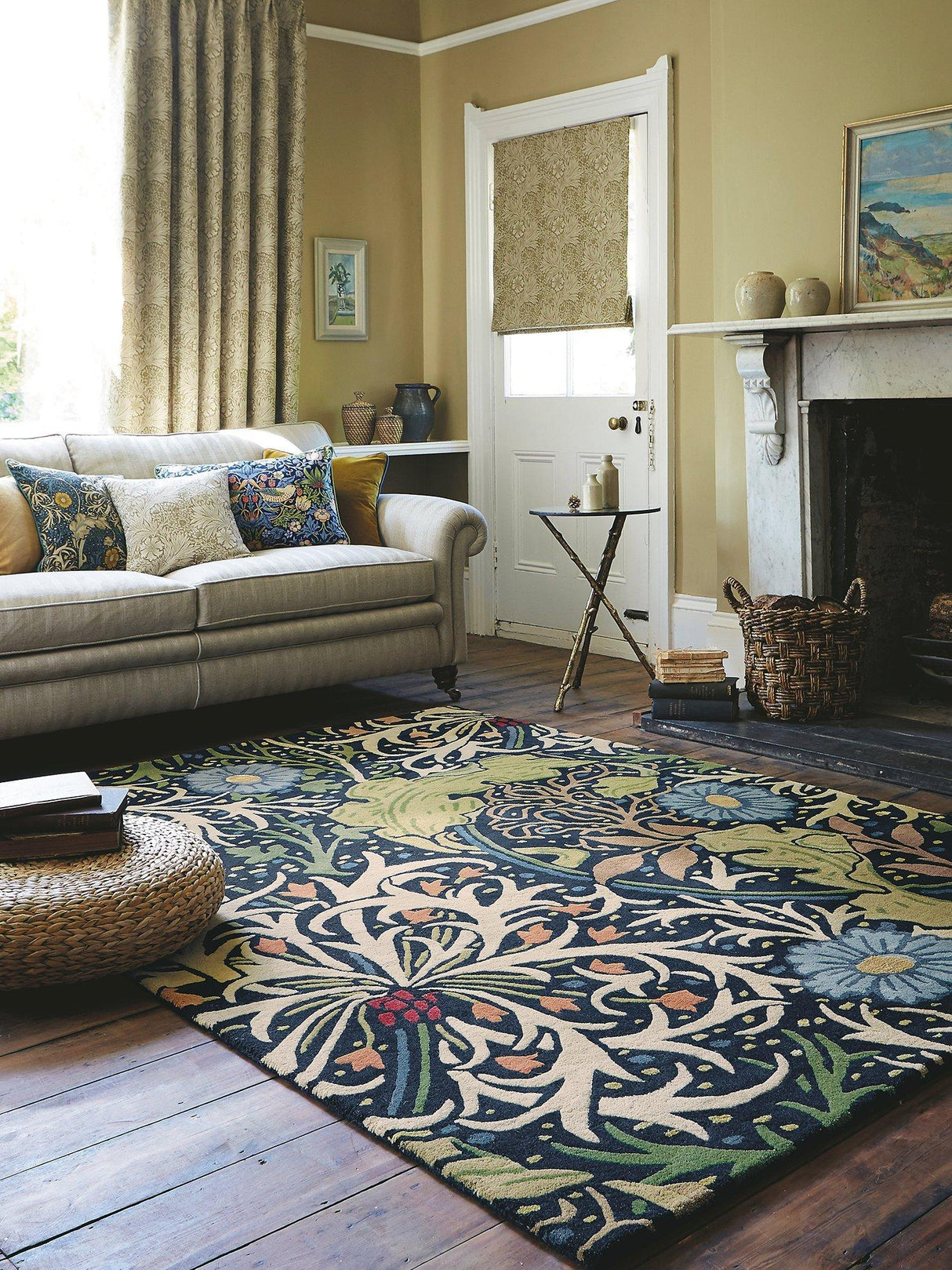 Morris & Co. Wool Seaweed Hand Tufted Rectangular Rug- Ink L200 x W140cm