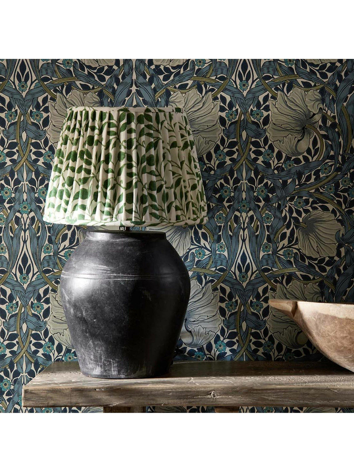 Morris & Co. Pimpernel Matte 10m x 52cm Wallpaper Cobalt/Mineral MFRW217365