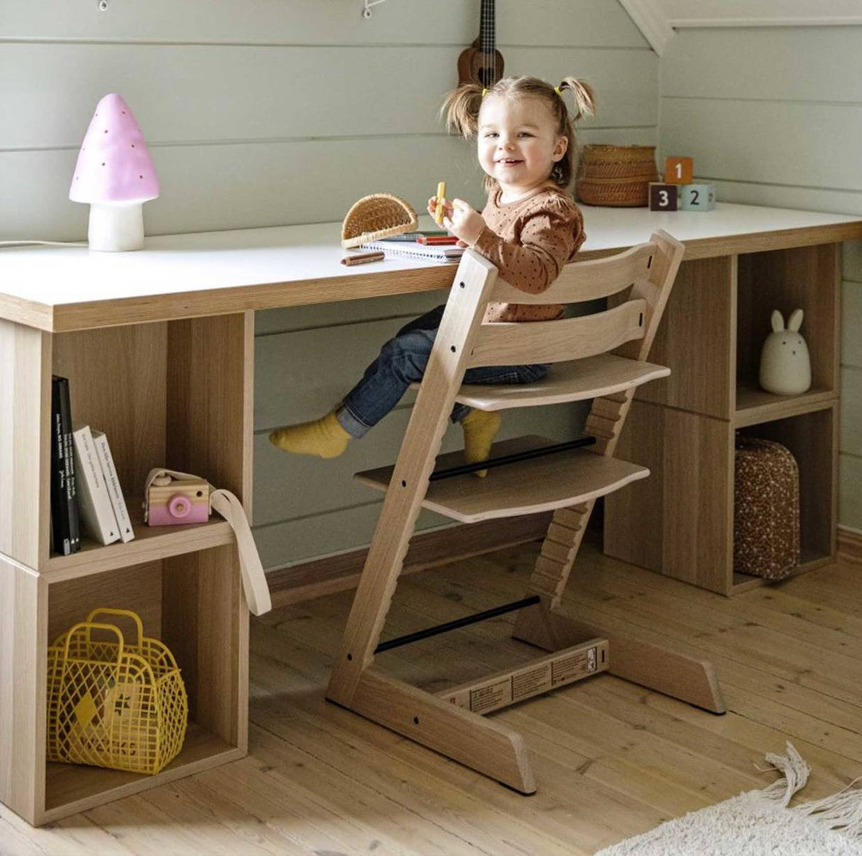 Stokke Tripp Trapp Convertible Adjustable Toddler Highchair - Oak Natural - Kazoop
