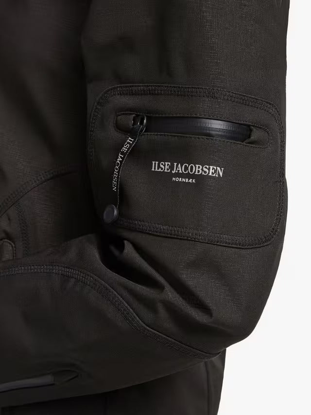 Ilse Jacobsen Hornbæk Women's 3/4 Length Raincoat Jacket- Black - UK 8