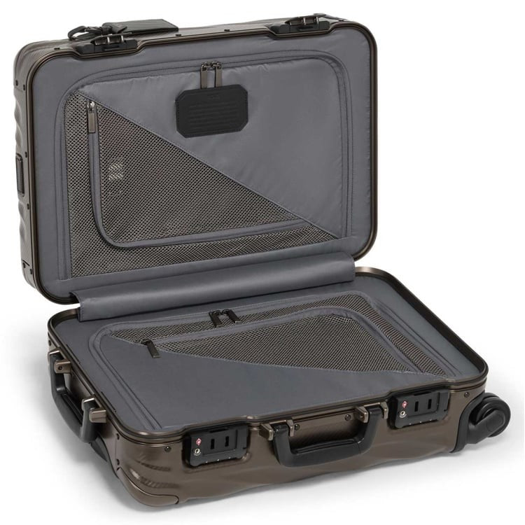 TUMI 19 Degree International 56cm 4-Wheel Cabin Suitcase - Textured Gunmetal