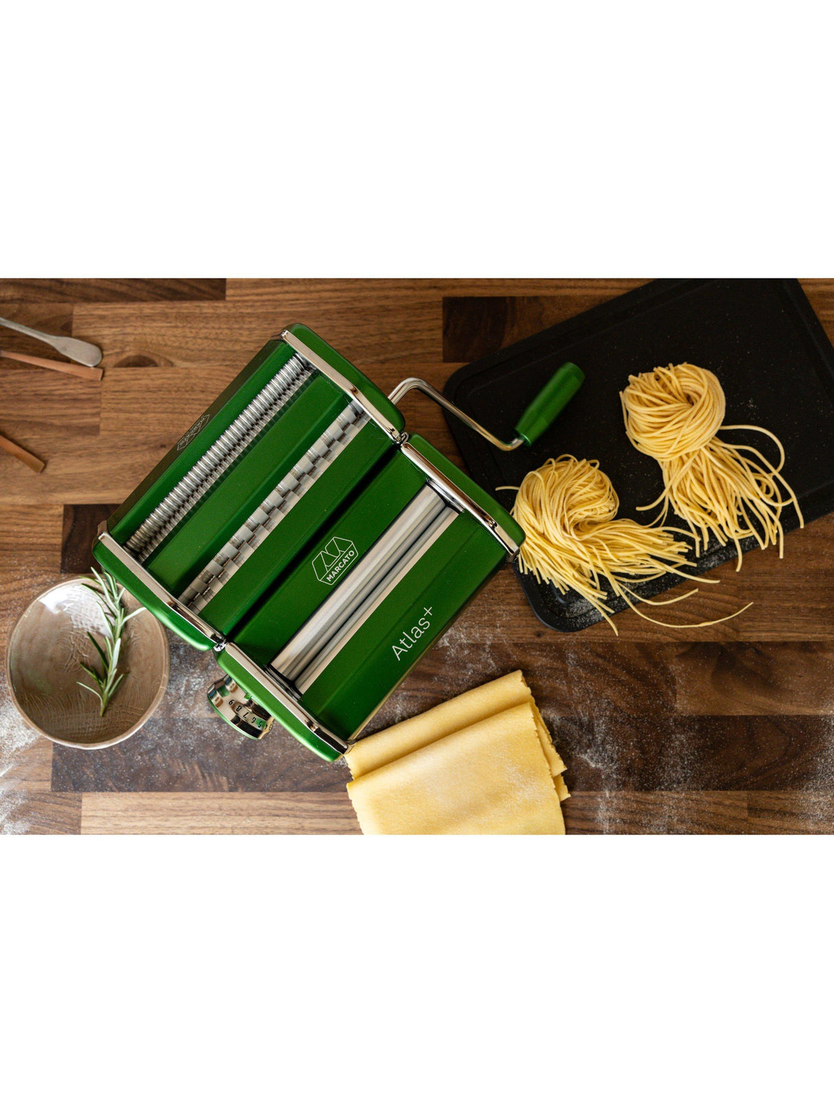 Marcato Atlas Plus Roller Manual Pasta Machine with Hand Crank - Green