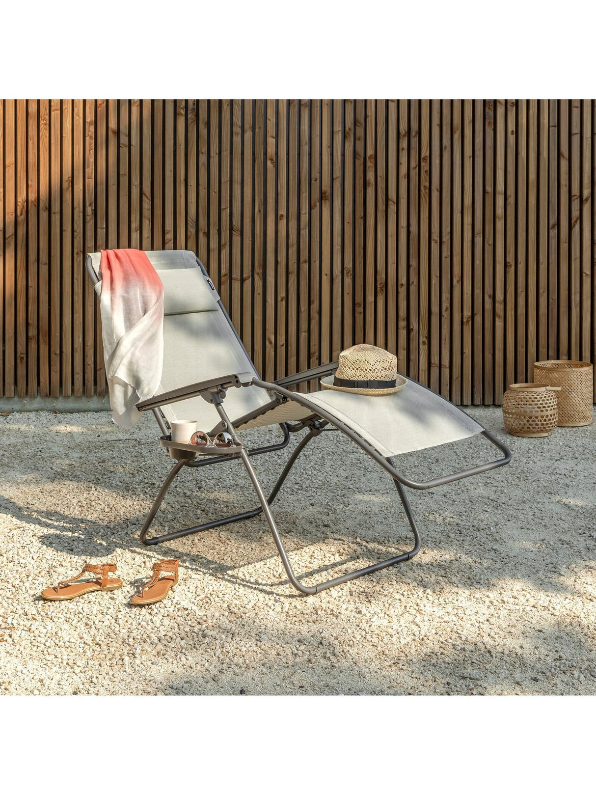 Lafuma R Clip Fully Assembled Sun Lounger Seigle - H114 x W68 x D87cm Grey