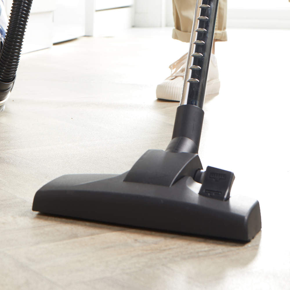 Beldray BEL0812TTR Pet Plus 700W HEPA Multicyclonic Vacuum Cleaner Titanium