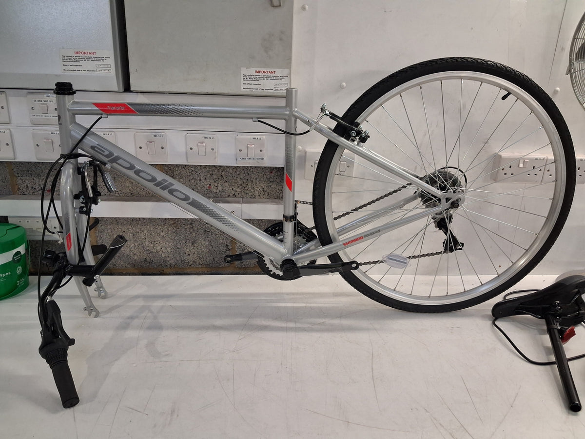 Apollo Transfer 18 Speed V-Brake Men's Hybrid Bike - Meduim - Silver/Red