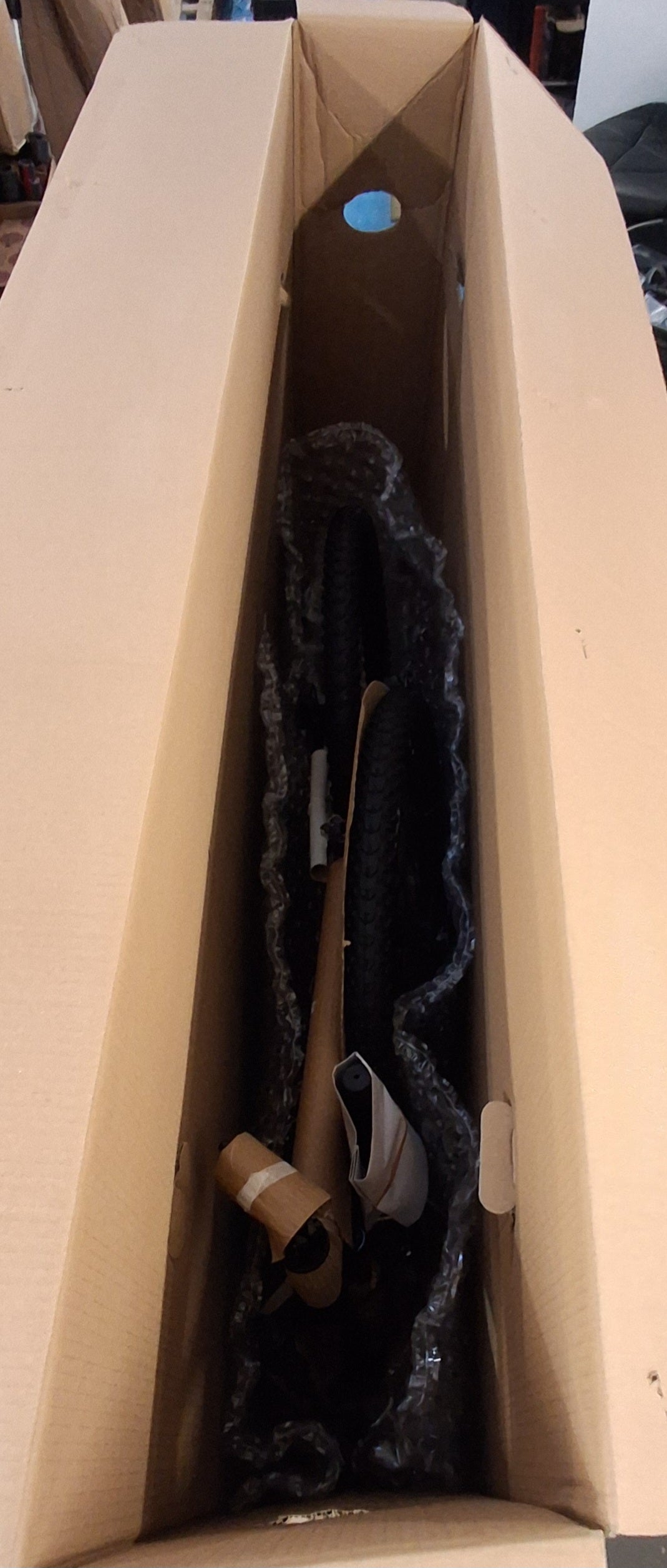 Apollo Evade Mens 21-Speed Age 14+ Disc Brake Mountain Bike - Black - Small