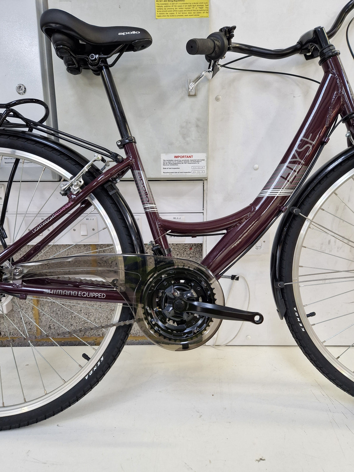 Apollo Elyse Women's 21 Speed 16'' Alloy Frame Hybrid Bike - Small - Purple