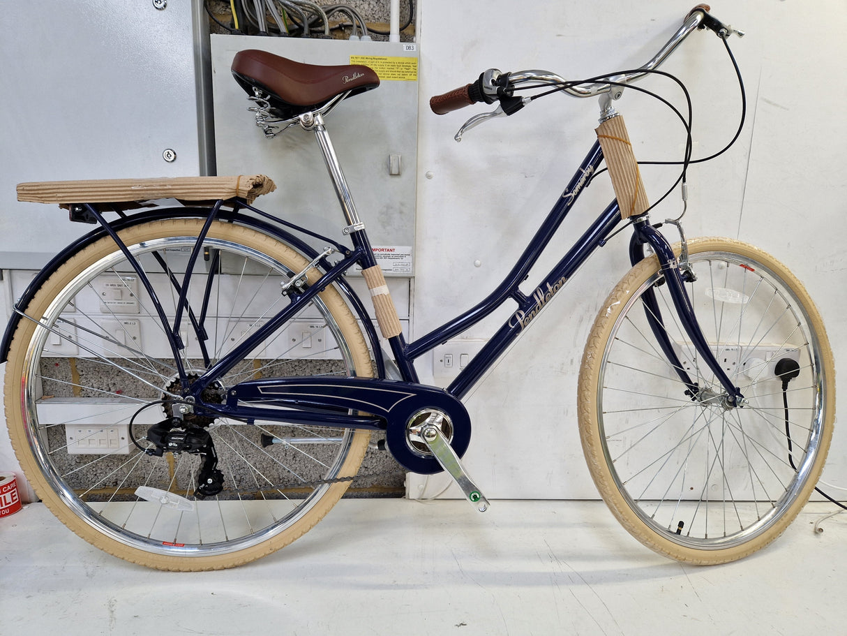 Pendleton Somerby Women's 7-Speed Hybrid Bike - Midnight Blue - 17" Small