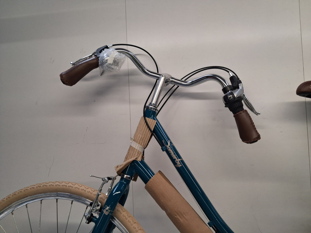 Pendleton Women's Somerby 7-Speed V-Brake Hybrid Bike - Teal - Small 17"