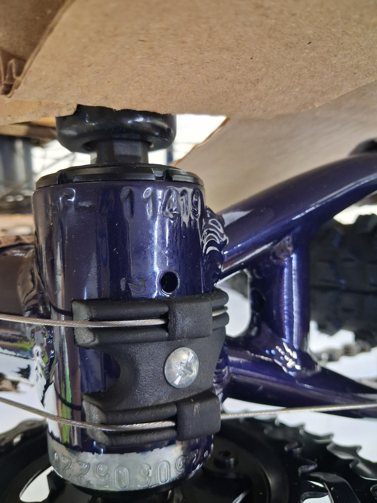 Apollo Entice Women's 27.5in Hardtail Mountain Bike Large - 20in Frame Navy