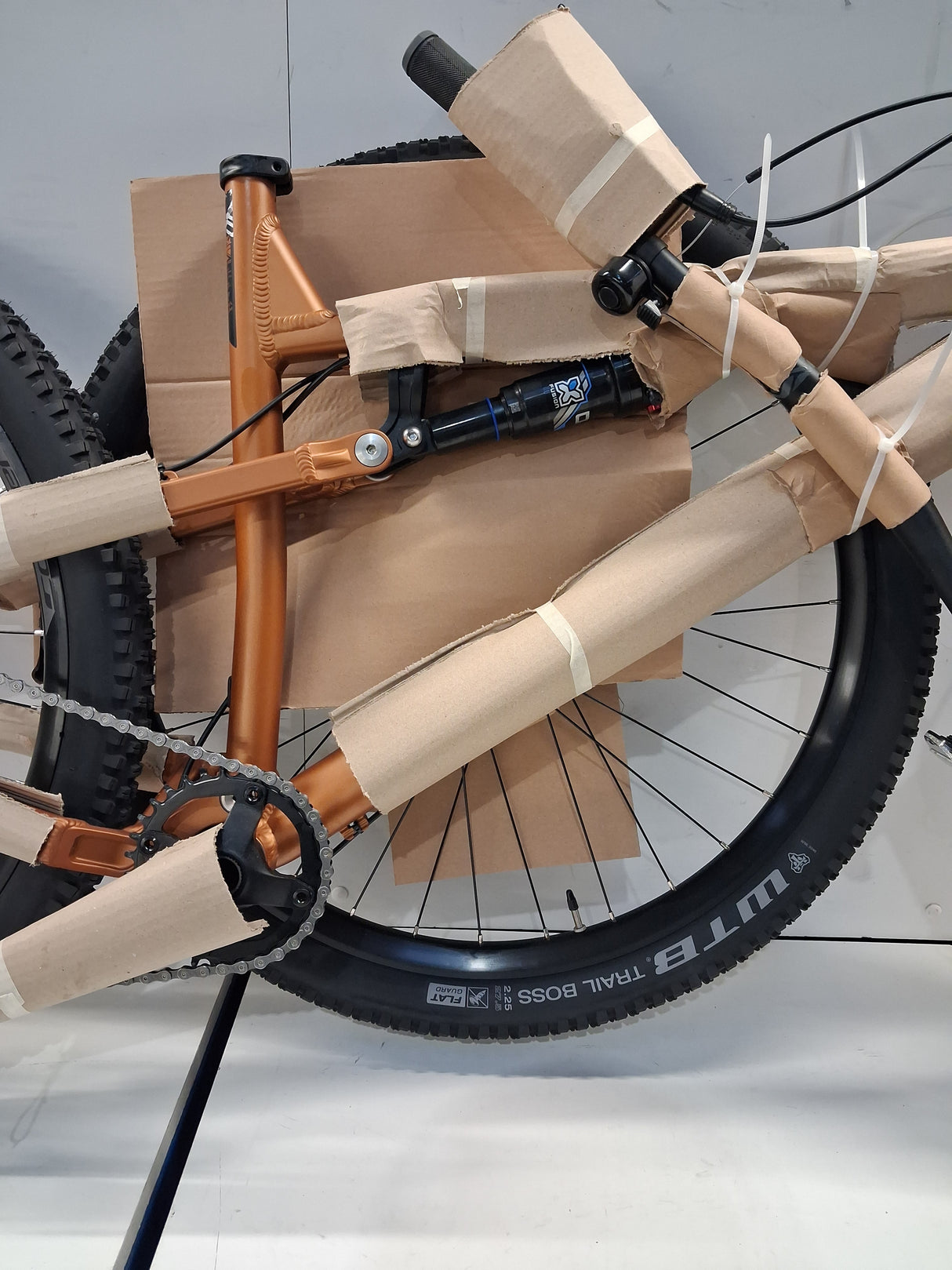 Carrera Titan X 2025 Unisex 10 Speed Mountain Bike - Orange - Large Frame