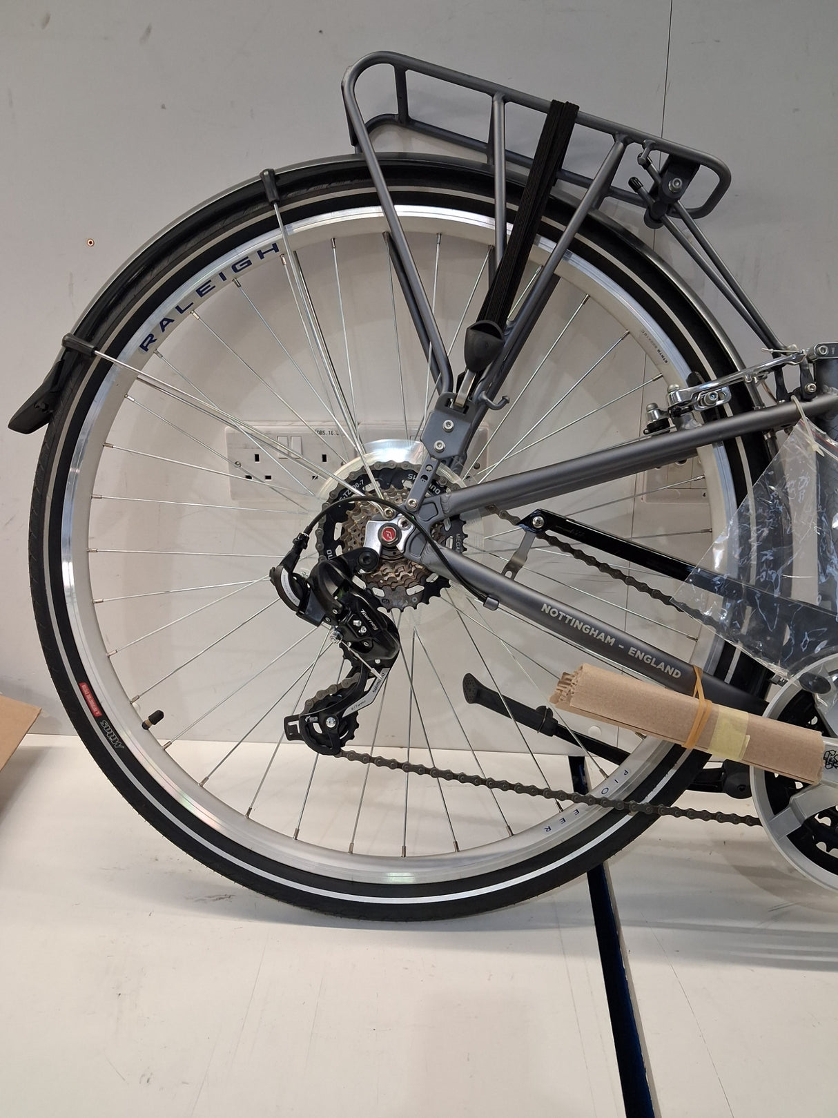 Raleigh Pioneer Tour Low Step Women's Hybrid Bike - Blue/Grey - 15" Frame