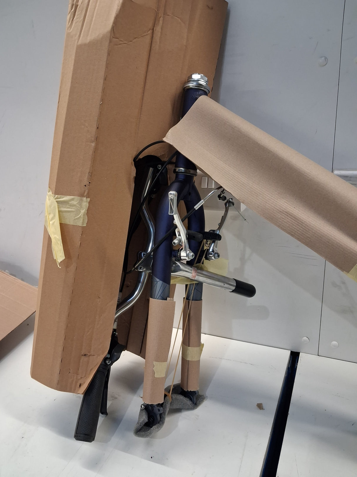 Raleigh Pioneer Tour Low Step Women's Hybrid Bike - Blue/Grey - 15" Frame