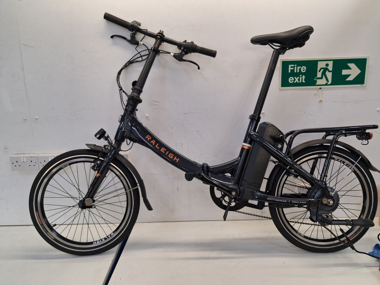 Raleigh Stow-E-Way Folding Compact 7~Speed 20" Wheel Alloy E--Bike Dark Blue