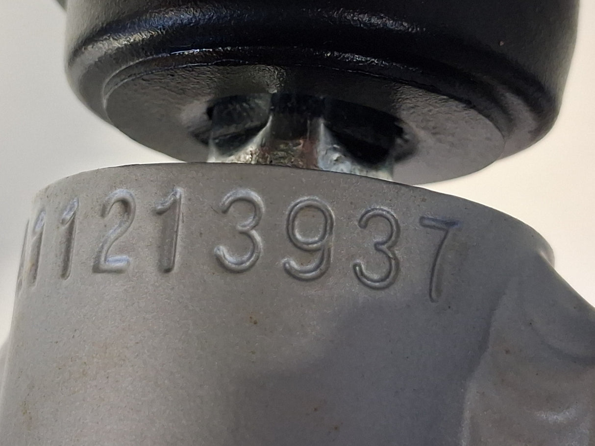 Carrera Parva Mens 14-Speed V-Brakes Age 14+ Hybrid Bike - Silver - Small