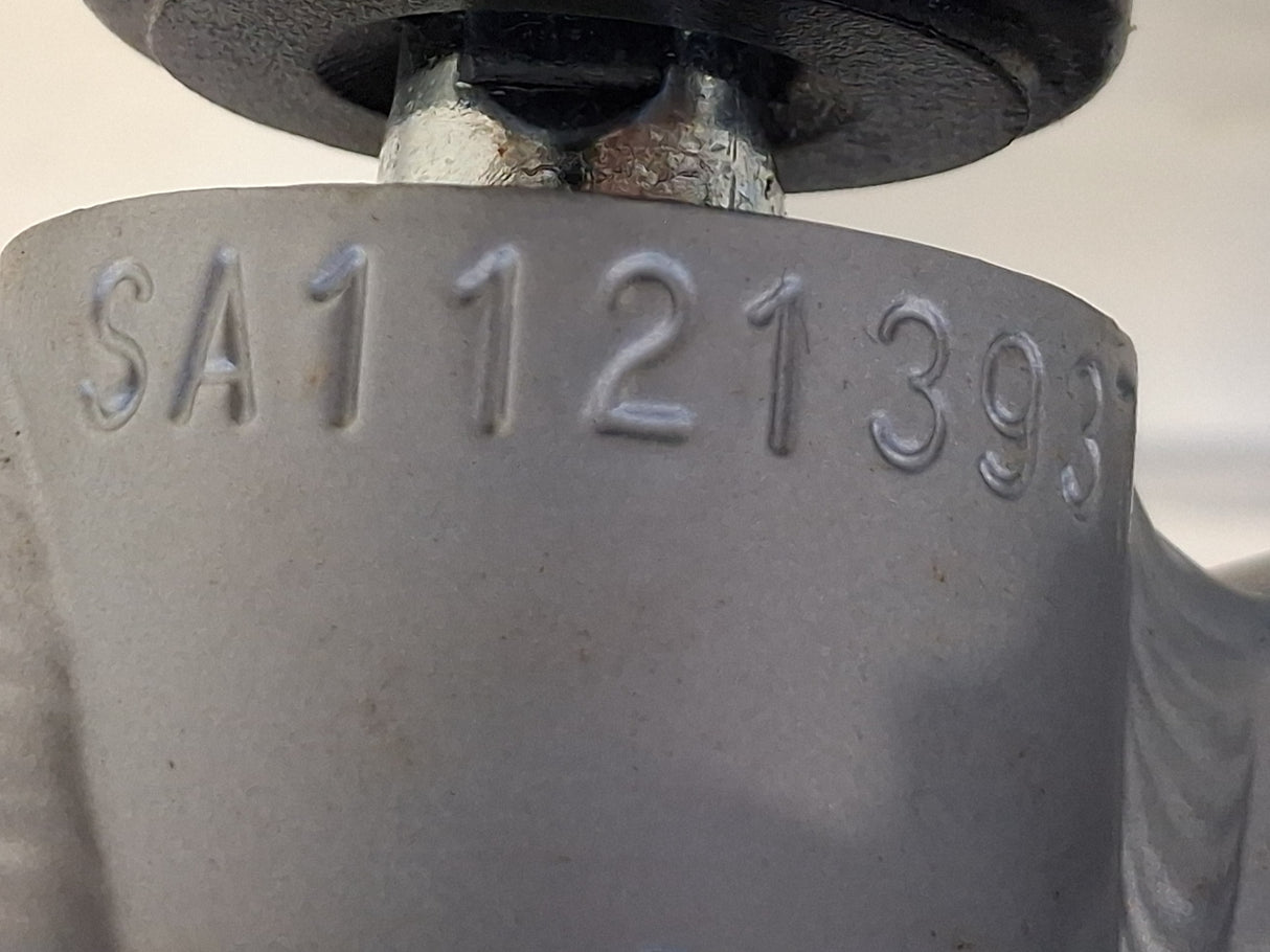 Carrera Parva Mens 14-Speed V-Brakes Age 14+ Hybrid Bike - Silver - Small