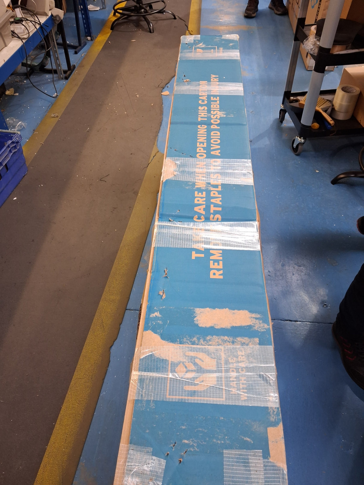 Carrera Endeavour Womens 18-Speed Hybrid Bike - Metallic Purple - Medium