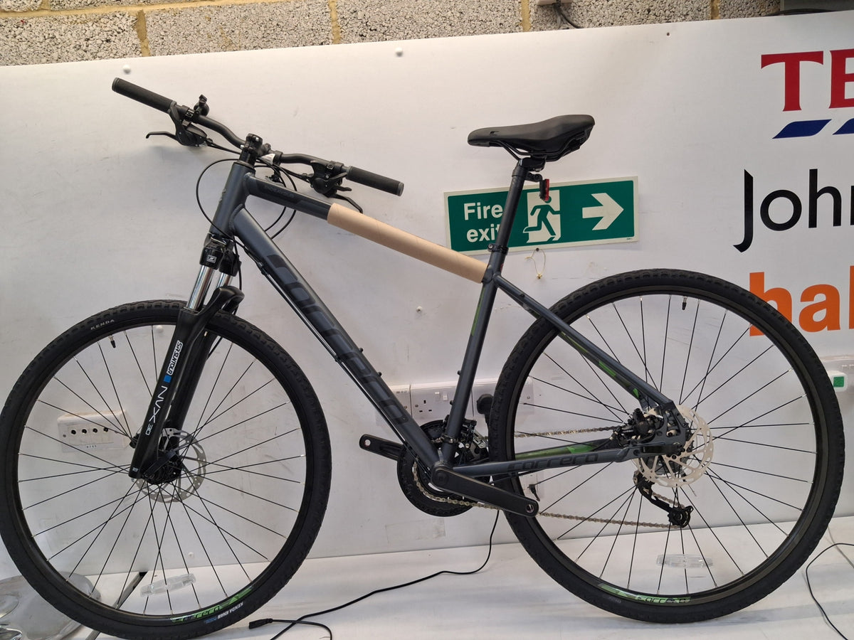 Carrera Endeavour Mens 18 Speed Disc Brake Hybrid Bike - Grey - Large 19"