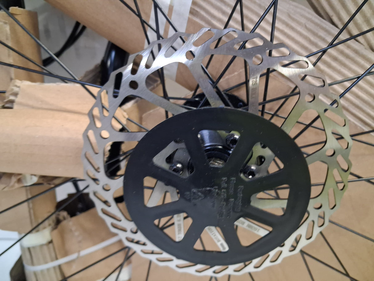 Boss Stealth Womens 21-Speed Full Suspension Mountain Bike - Black - Medium