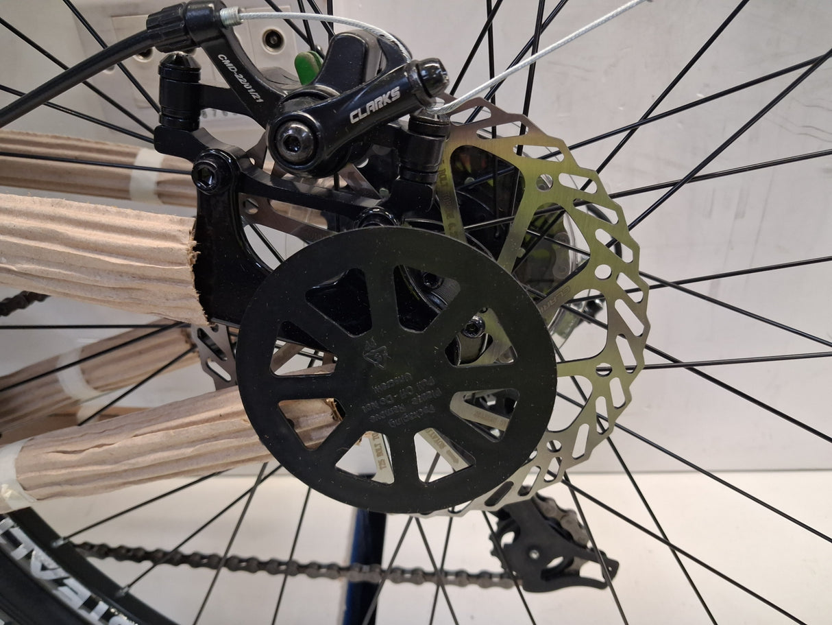 Boss Stealth Womens 21-Speed Full Suspension Mountain Bike - Black - Medium