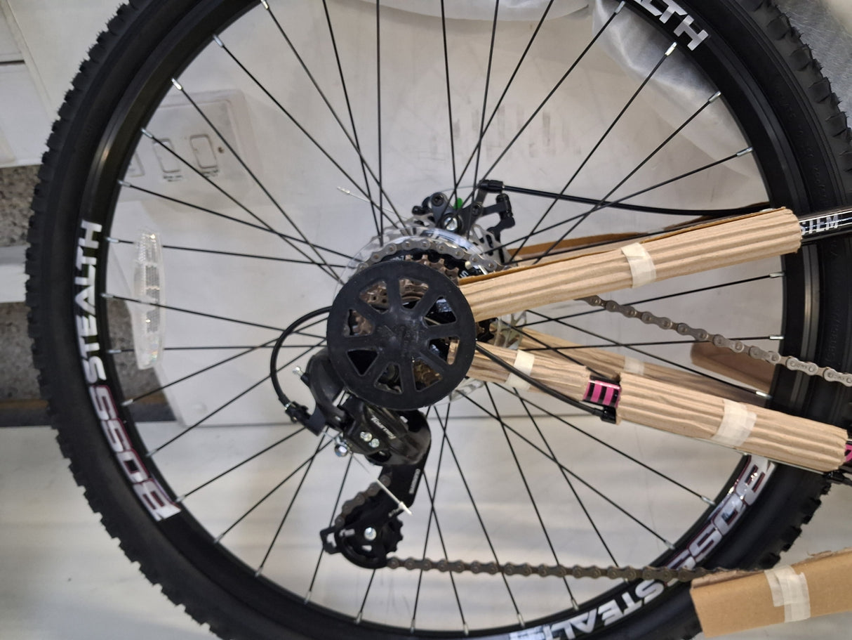 Boss Stealth Womens 21-Speed Full Suspension Mountain Bike - Black - Medium