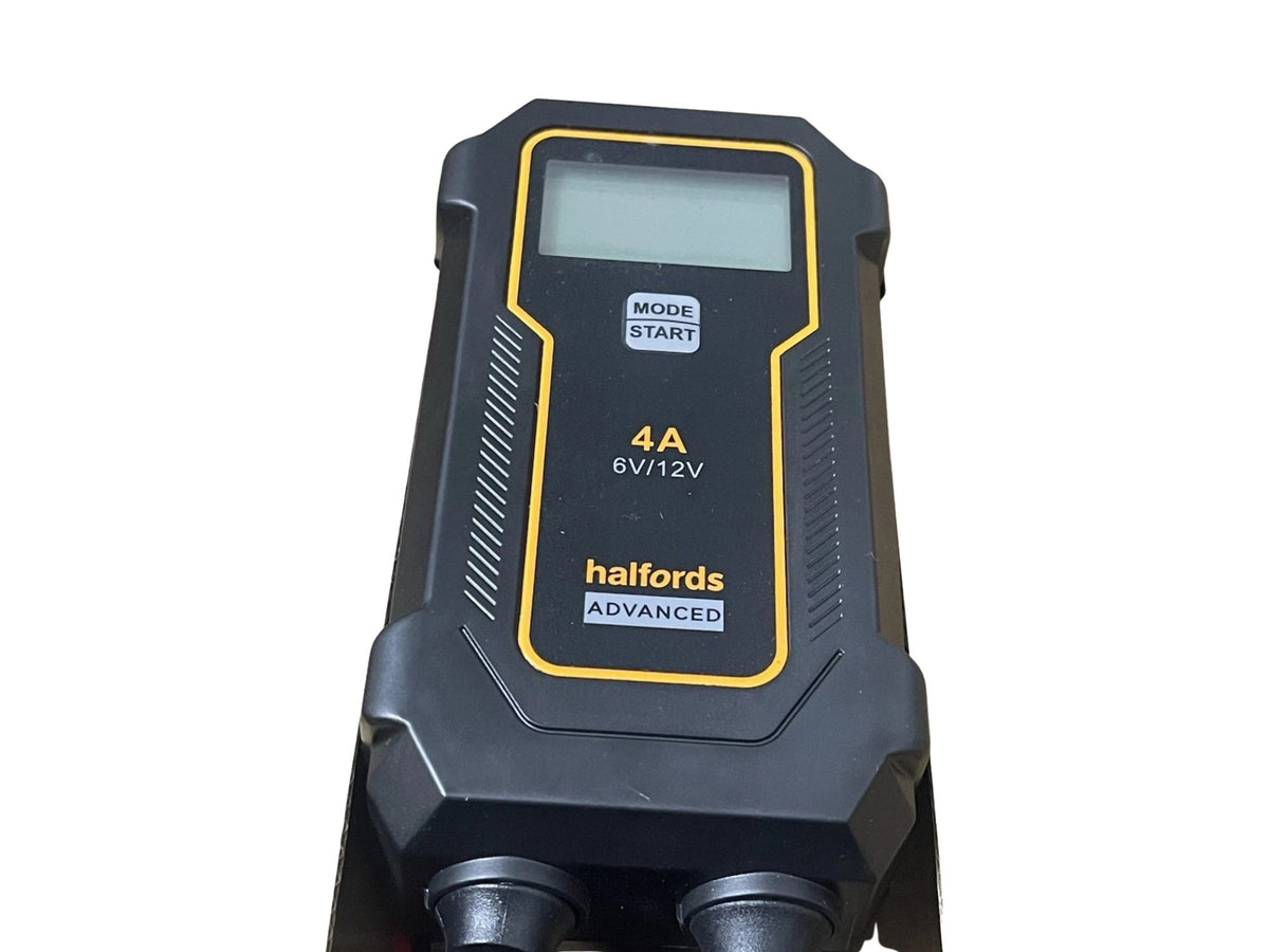 Halfords Advanced 6A Car Smart Battery LCD Charger & Maintainer - Black