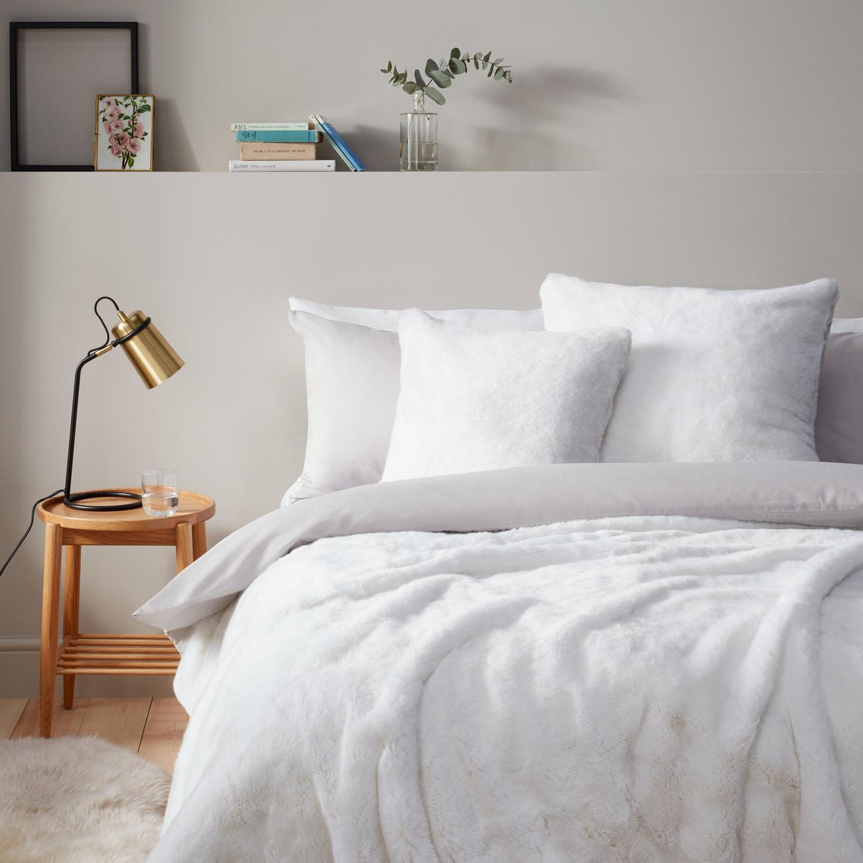 John Lewis Modacrylic Blend Faux Fur Throw Bedspread - White - L200 x W150cm