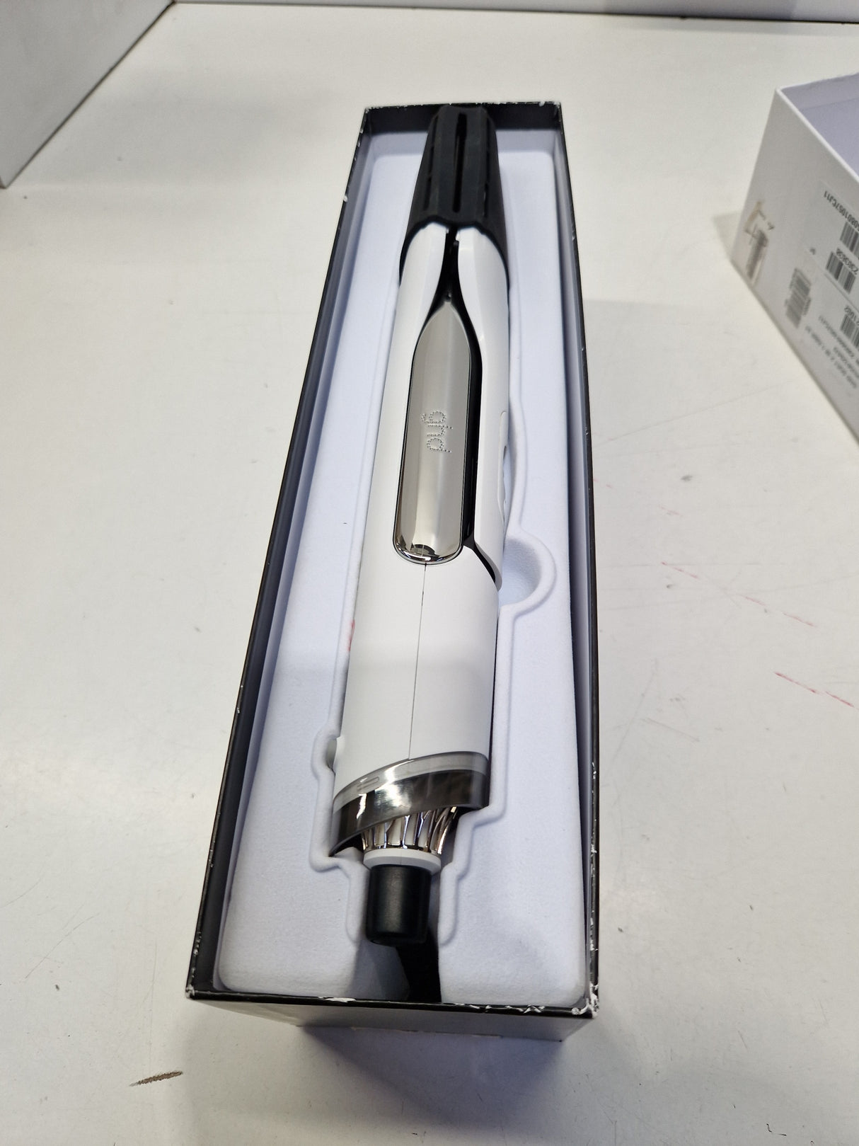 Ghd Duet 2-in-1 Ceramic Heat Protection Corded Shine Shot Hair Styler White