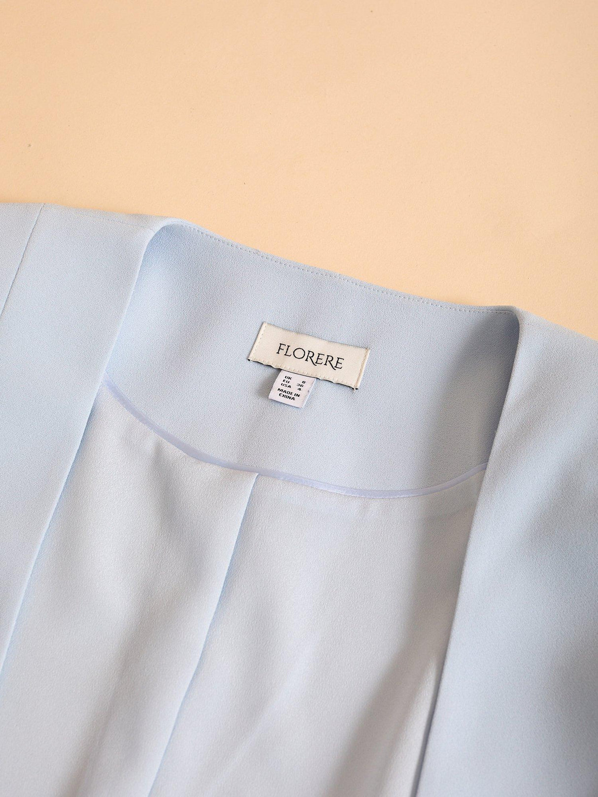 FLORERE Curved Front Single Breasted Collarless Blazer Light Blue - Size 16