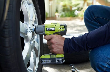 Ryobi R18IW3-140SF 400Nm Impact Wrench Starter Kit - Green - Kazoop 