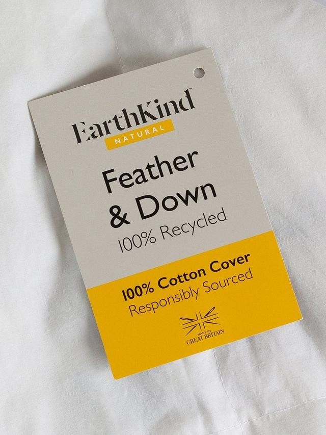 EarthKind 13.5 Tog Recycled Feather & Down Duvet - King Size 225 x 220cm