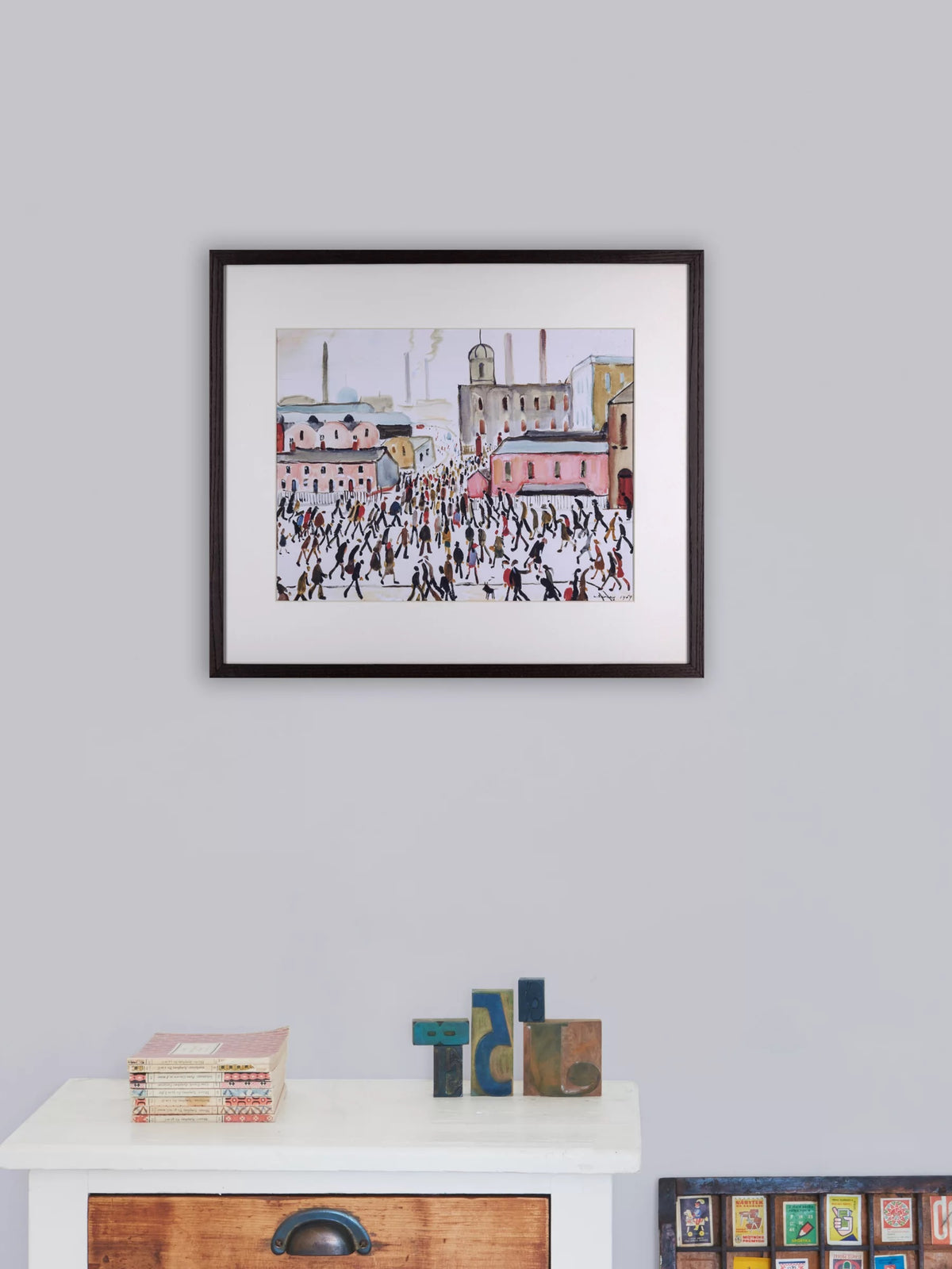 LS Lowry Going To Work 1959 Framed Print & Mount - 62.3 x 80.2cm - Kazoop 