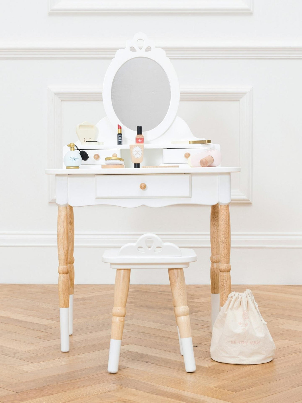 Le Toy Van Vanity Kids 3-6 Years Dressing Table & Stool - White/Natural