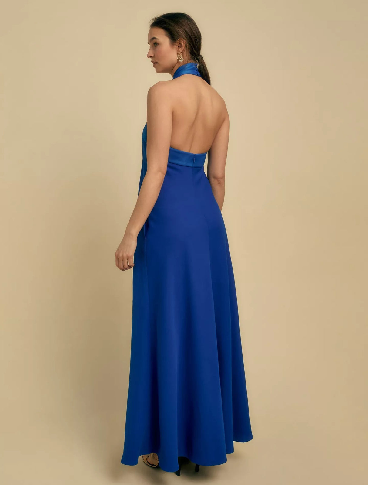 FLORERE Bow Crepe Blue Sleeveless Halter-Neck Maxi Dress with Pockets - UK 8